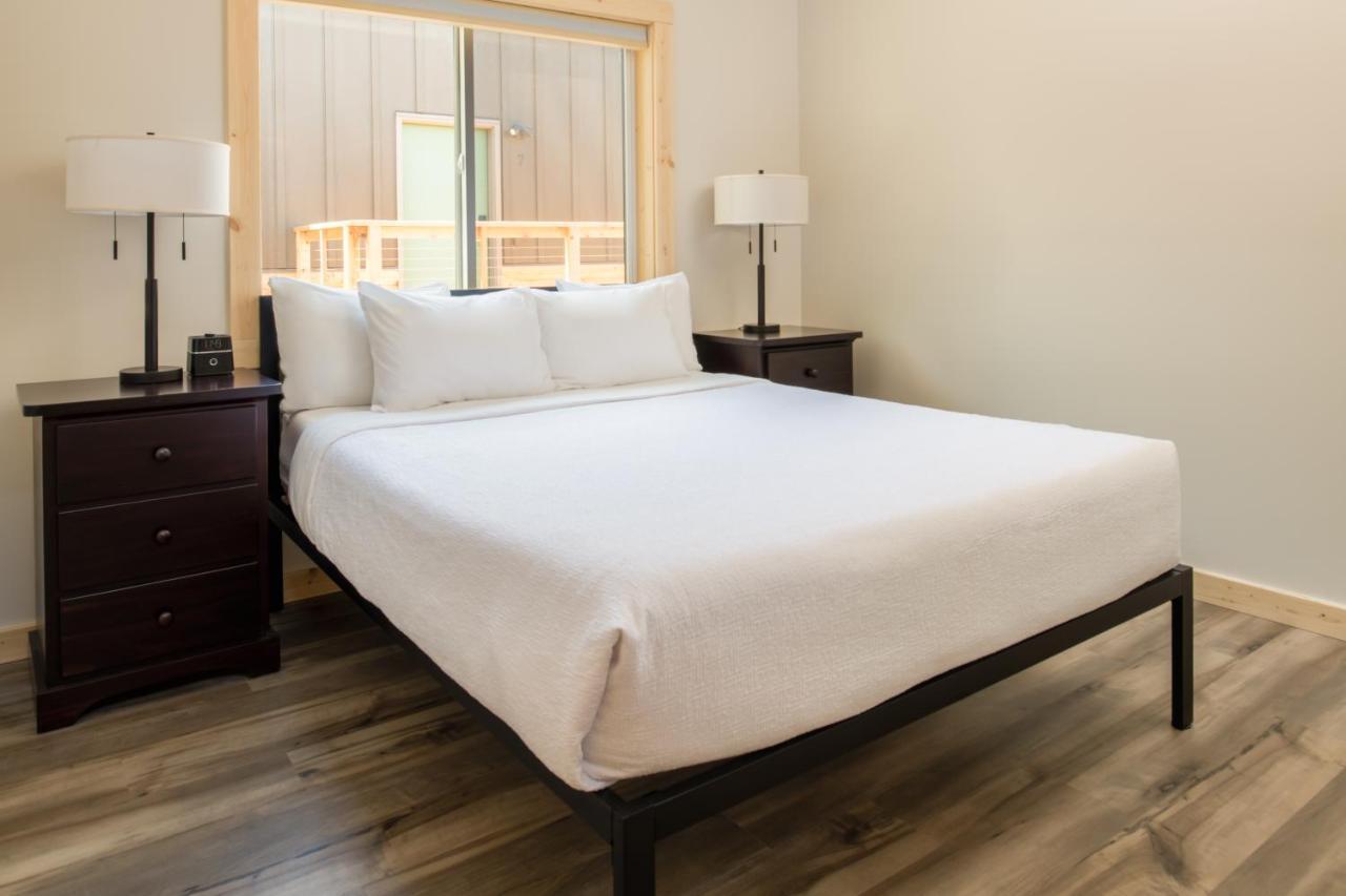 River Lodge And Cabins Boardman المظهر الخارجي الصورة